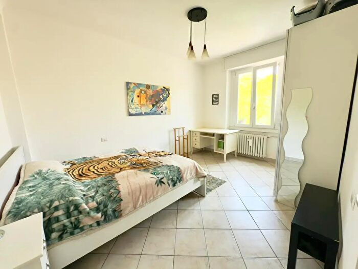 Appartamento trilocale in affitto in Via Mac Mahon, Milano