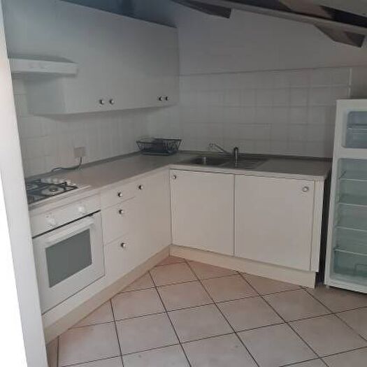 Appartamento trilocale in affitto in Centro, Fossombrone