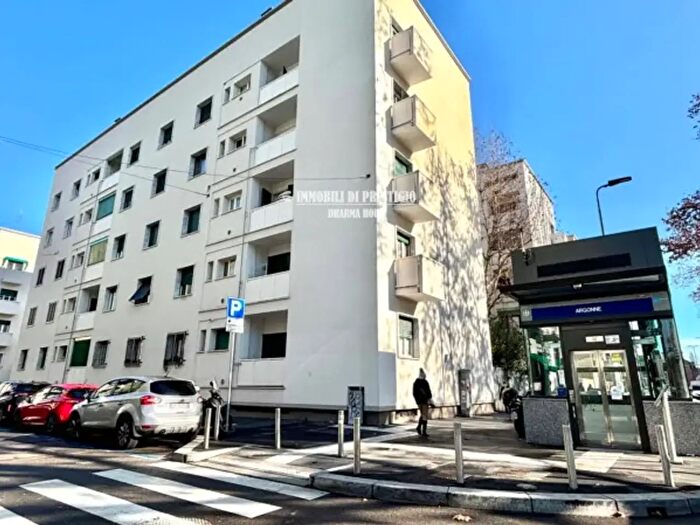 Appartamento bilocale in vendita in Via Dalmazio Birago, Milano