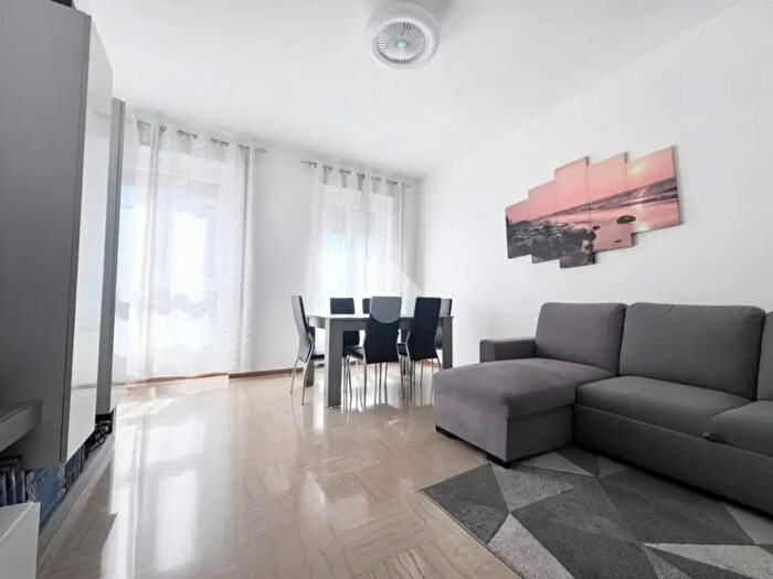 Appartamento trilocale in vendita in Via Turati, Terni