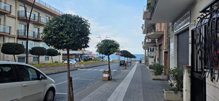 Appartamento quadrilocale in vendita in Riposto