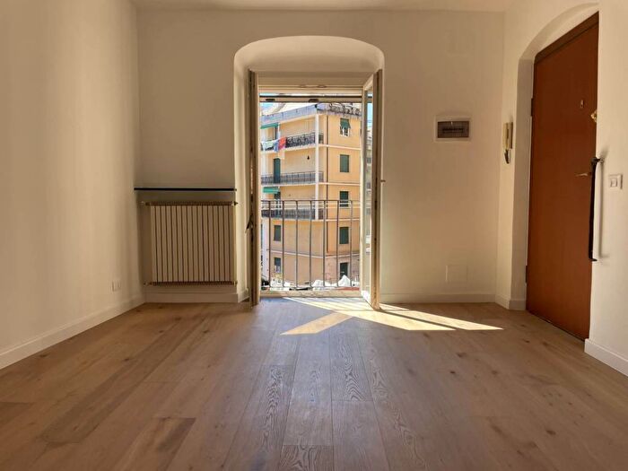 Appartamento bilocale in affitto in Via San Vincenzo, San Vincenzo, Genova