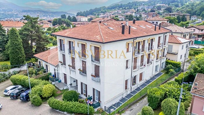 Appartamento trilocale in vendita in Germignaga