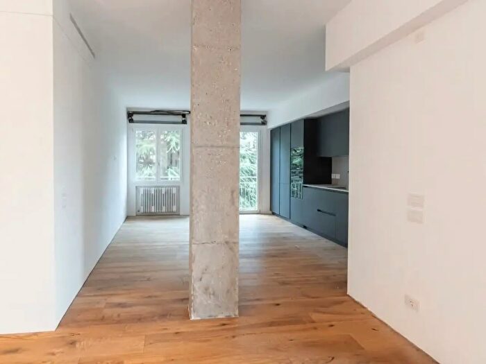 Appartamento quadrilocale in vendita in Viale Monfenera, Treviso