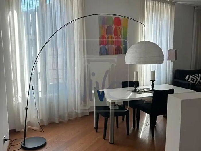 Appartamento quadrilocale in affitto in Monza