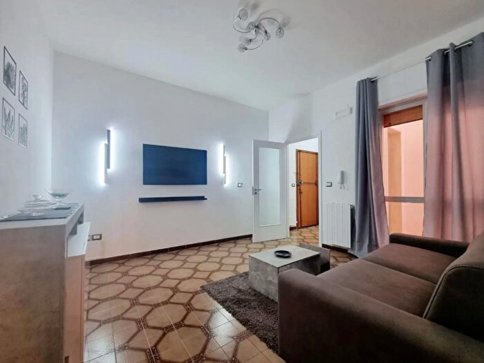 Appartamento trilocale in vendita in Via Savonarola Gallipoli Le Italia, Gallipoli