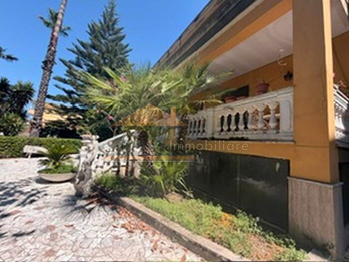 Casa con 5 locali in affitto in Corso Campano, Nuovo Corso Campano Marchesella, Giugliano in Campania