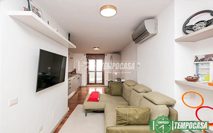 Appartamento bilocale in vendita in Via Europa, San Donato Milanese