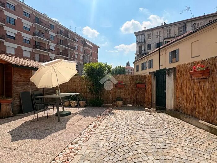 Appartamento trilocale in vendita in Via Monte Rainero, Asti