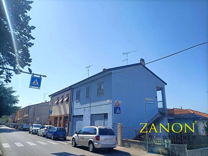 Appartamento quadrilocale in vendita in Via Romana, Monfalcone