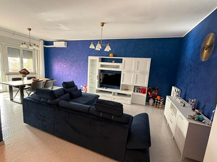 Appartamento quadrilocale in affitto in Via Don Carlo Torello, Piccarello, Latina