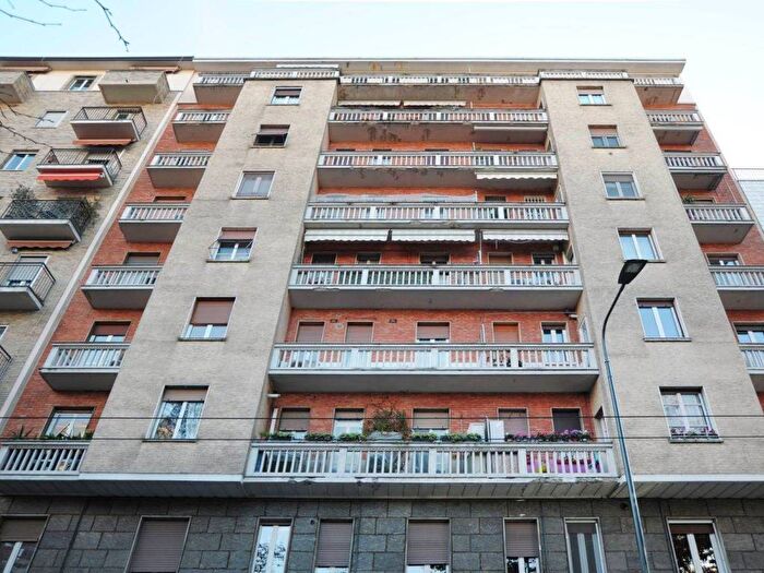 Appartamento trilocale in affitto in Via Osoppo, San Siro, Milano