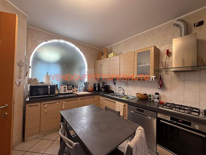 Appartamento quadrilocale in vendita in Via Solferino, Cividate Al Piano