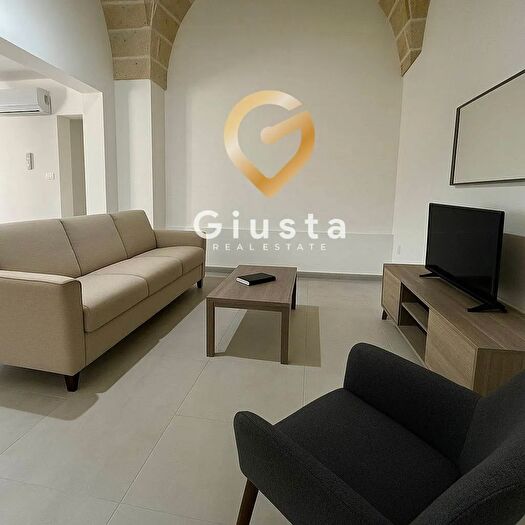 Appartamento bilocale in vendita in Via Romagna, Mesagne