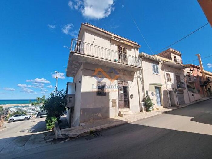 Casa con 5 locali in vendita in Via Canale Vecchio, Castellammare Del Golfo