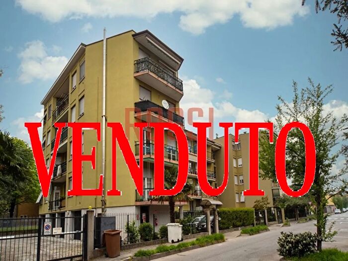 Appartamento bilocale in vendita in Via De Gasperi, Muggiò