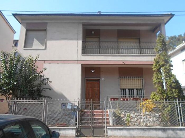 Appartamento quadrilocale in vendita in Viale della Vittoria, Jesi