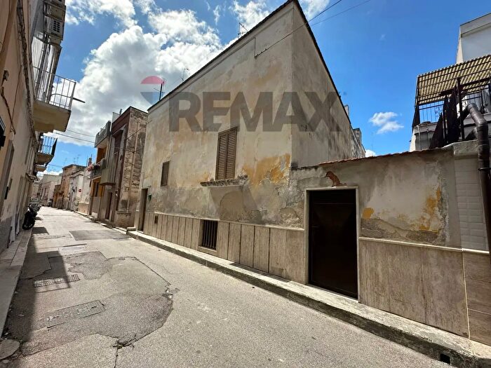 Casa trilocale in vendita in Via Randaccio, Bari