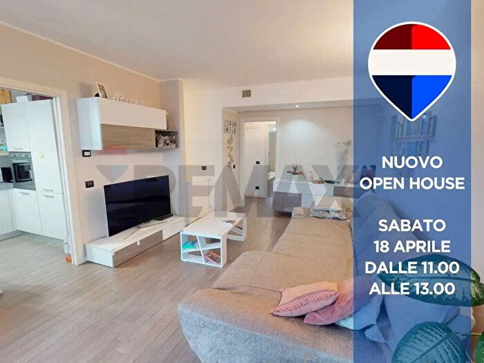 Appartamento quadrilocale in vendita in Rodano