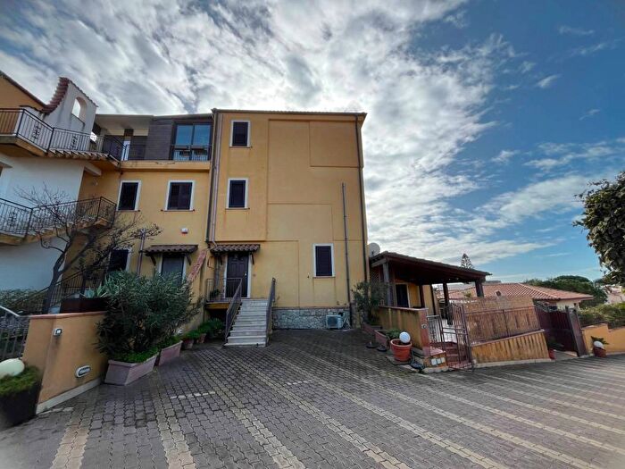 Appartamento trilocale in affitto in Viale dei Pini, San Leone Villaseta Villaggio, Agrigento