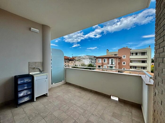 Appartamento trilocale in vendita in Via del Correggio, San Benedetto Del Tronto