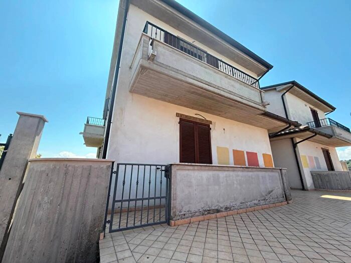 Appartamento quadrilocale in vendita in Indirizzo Via Frazione Montecanepino, Potenza Picena