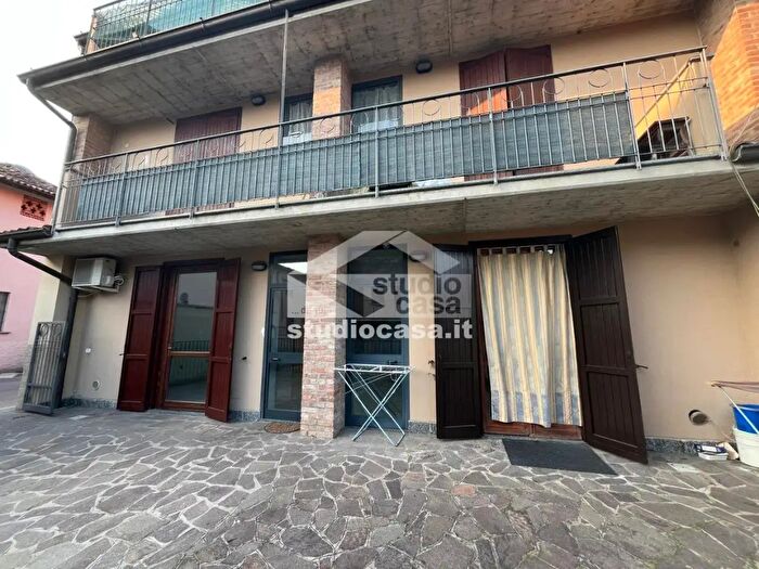 Appartamento bilocale in vendita in Via a Locatelli, Misano Di Gera DAdda