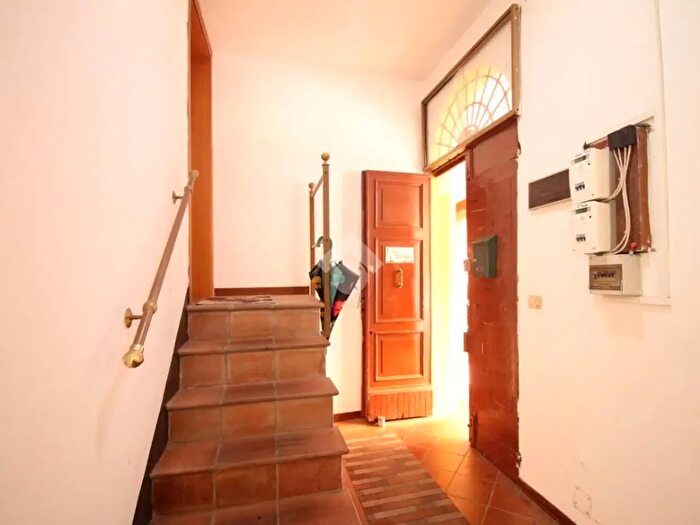 Appartamento con 5 locali in vendita in Via dellUnione, Bologna