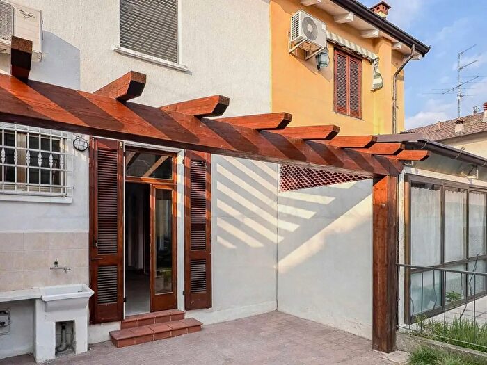 Casa trilocale in vendita in Villaggio Badia Via Tredicesima, Brescia