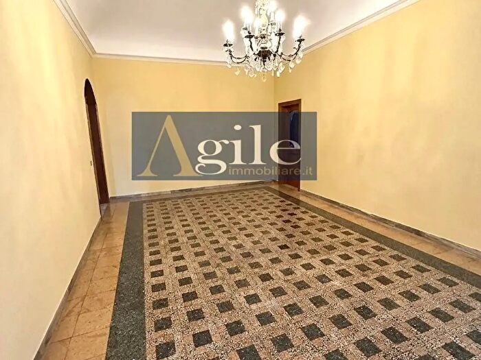 Appartamento con 8 locali in vendita in Corso Giuseppe Mazzini, Ascoli Piceno