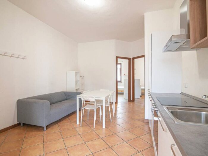 Appartamento trilocale in affitto in Via Alberoni, Piazzale Milano Stazione, Piacenza