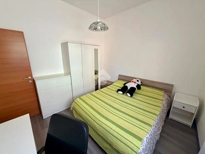 Appartamento trilocale in affitto in Via Monte Santo, Padova