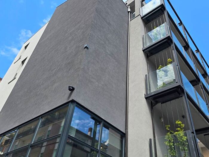 Case in Vendita e in Affitto - 3