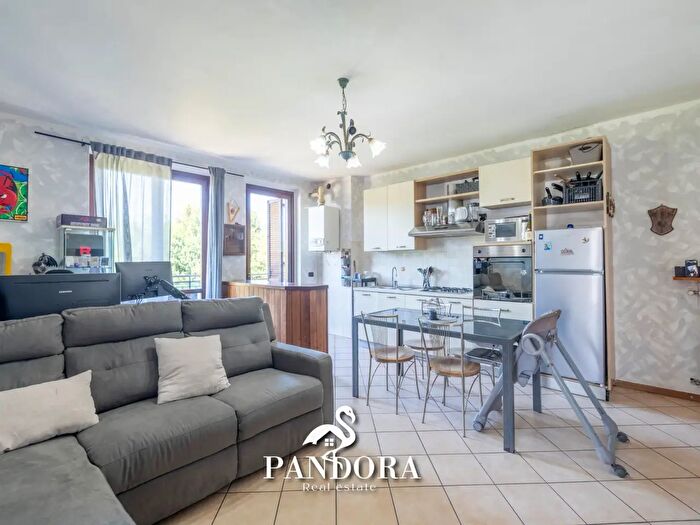Appartamento in vendita in Via Fratelli Bronzetti a, Gallarate