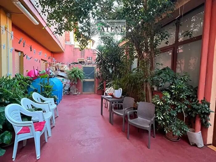 Appartamento con 10 locali in vendita in Quartu SantElena