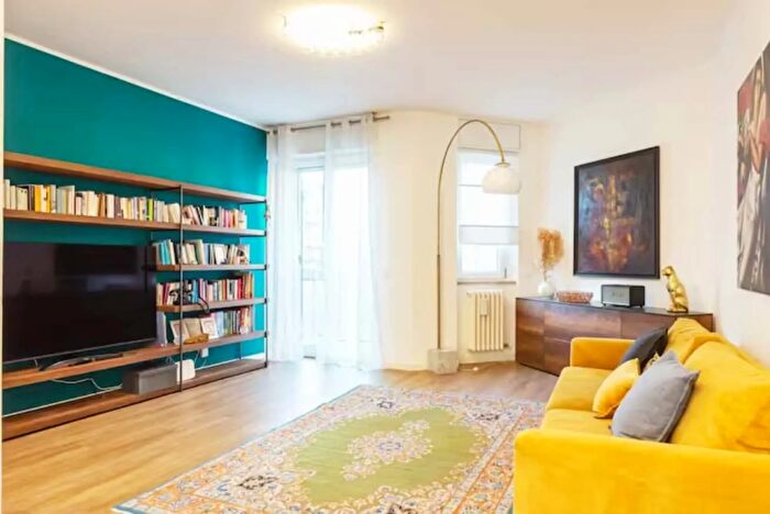 Appartamento in affitto in Via degli Anemoni, Milano