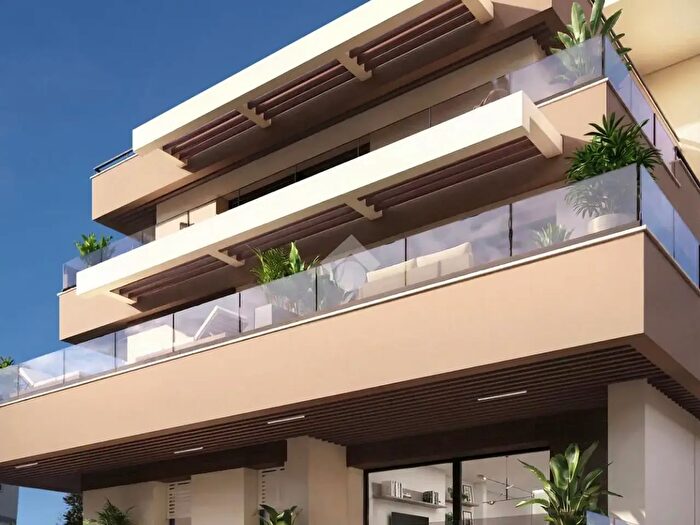 Appartamento trilocale in vendita in Viale Crispi, Teramo