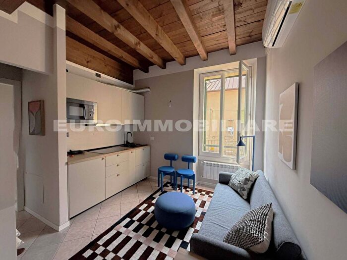 Appartamento bilocale in affitto in Corso Goffredo Mameli, Loggia Garibaldi, Brescia