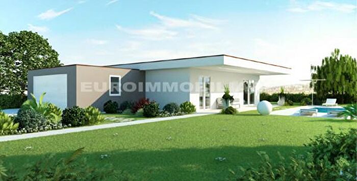 Casa quadrilocale in vendita in Via Lonato, Castiglione Delle Stiviere