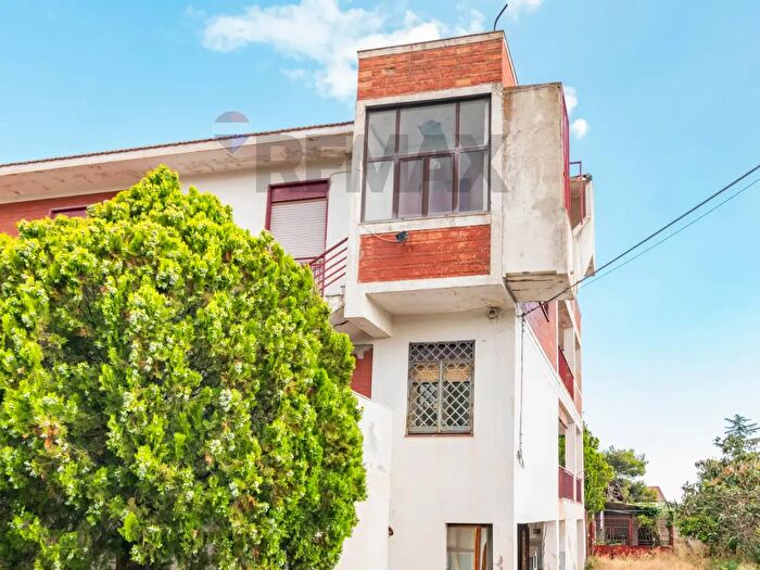 Casa con 12 locali in vendita in Via Cardinale Francica Nava, Tremestieri Etneo