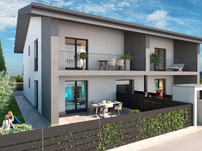 Case in Vendita e in Affitto - 2