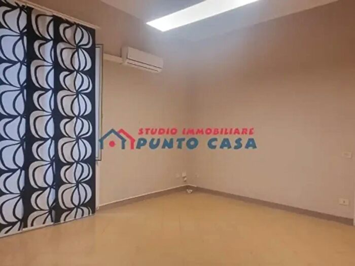 Appartamento quadrilocale in affitto in Via Fontanieri, Trapani