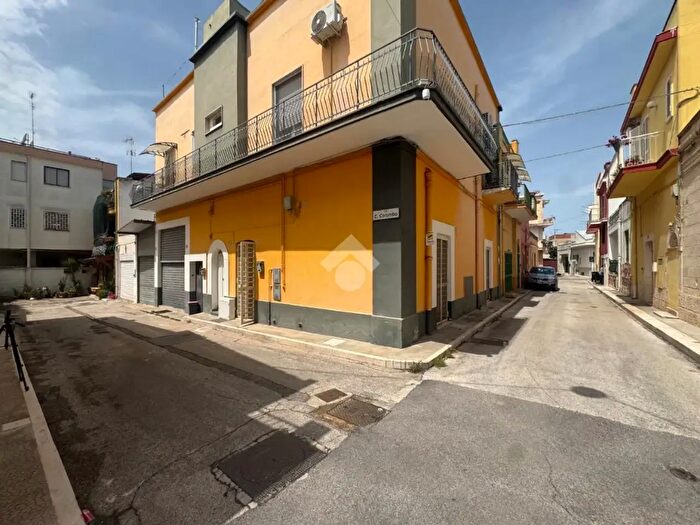 Appartamento trilocale in vendita in Via C Colombo, Adelfia