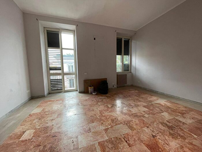 Appartamento bilocale in affitto in Via Roma, Caserta