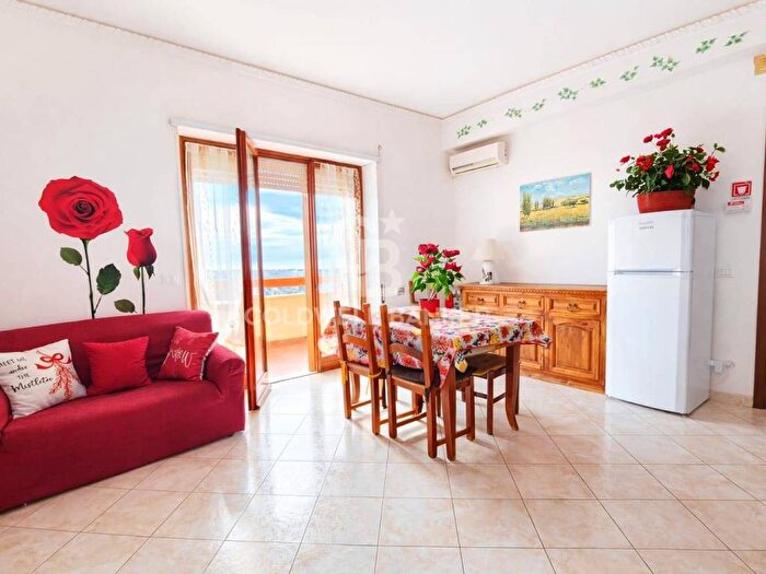 Appartamento trilocale in affitto in Viale Andrea Doria, Lido di Tarquinia, Tarquinia