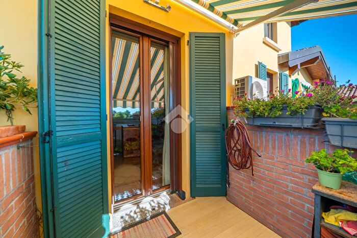 Appartamento quadrilocale in vendita in Via delle Ortolane, Reggio Emilia