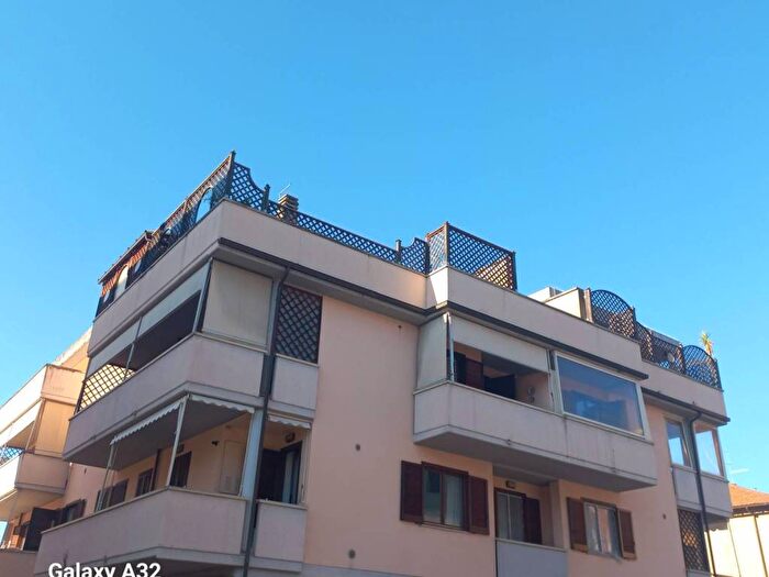 Appartamento con 5 locali in vendita in Viale Goffredo Mameli, Stazione Via Roma, Grosseto