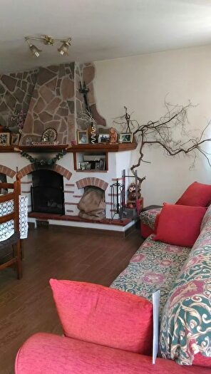 Casa trilocale in vendita in Seravezza