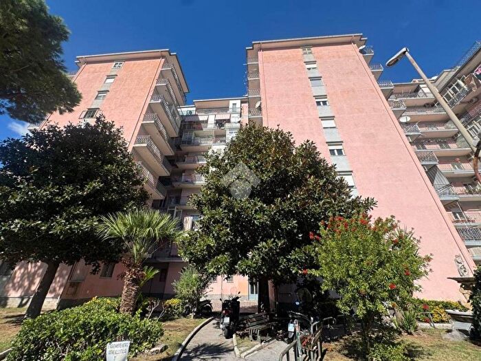 Appartamento quadrilocale in vendita in Via Santa Croce, Centro, Gragnano
