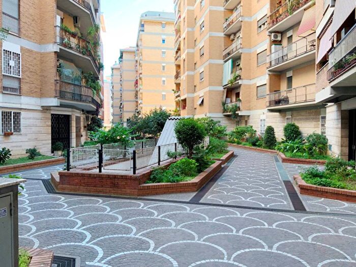 Appartamento trilocale in affitto in Via Quirino Majorana, Marconi, Roma